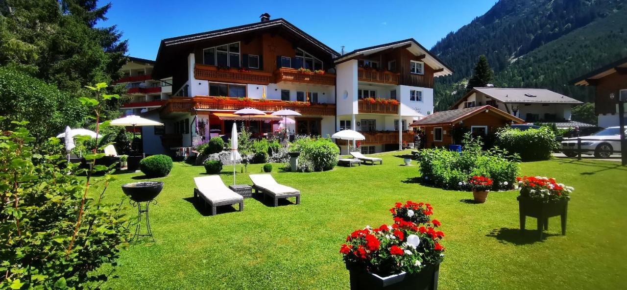Landhaus Thaler Mittelberg Exterior photo