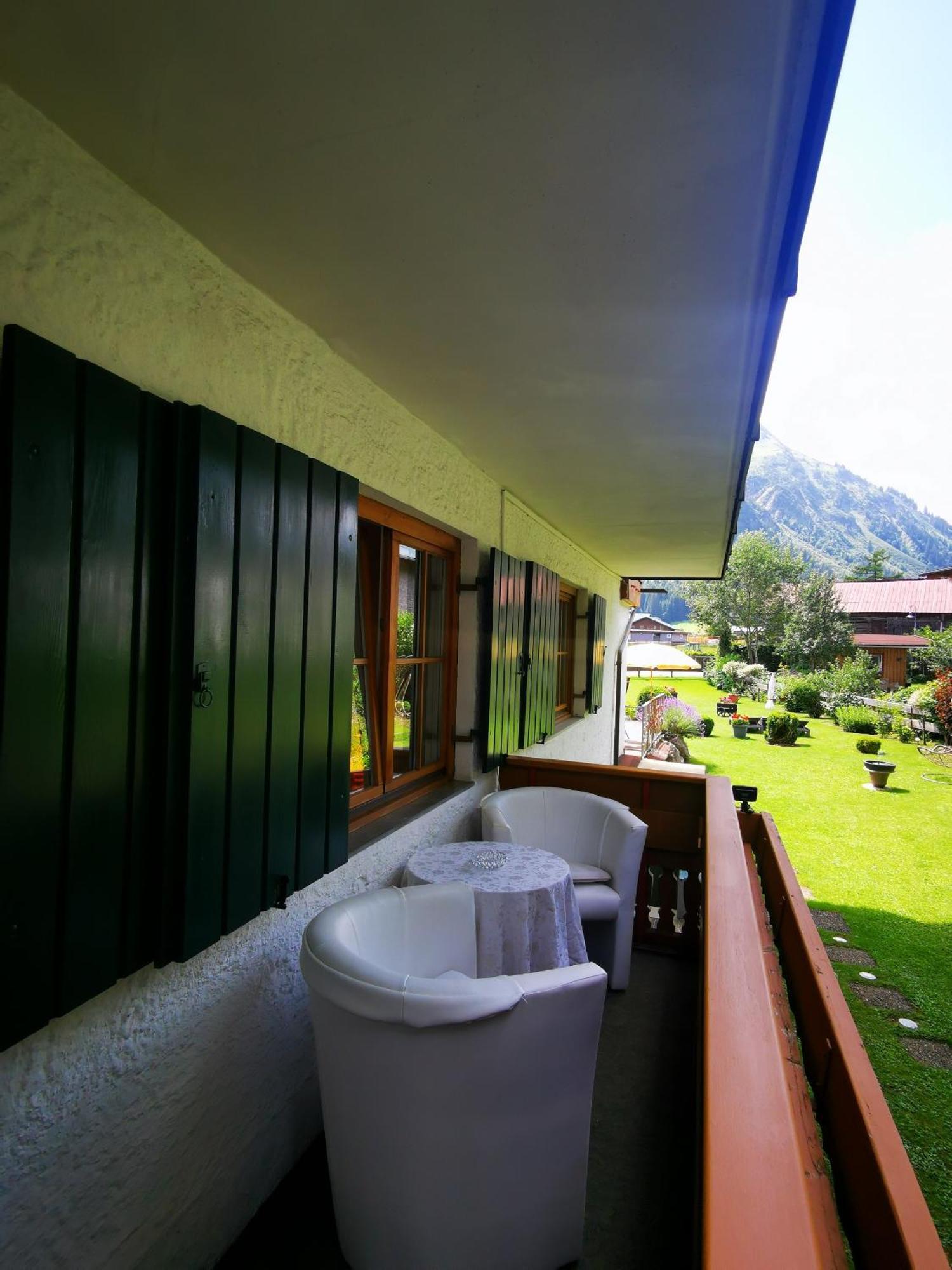 Landhaus Thaler Mittelberg Exterior photo